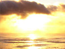 Уходящее солнце над Беринговым морем