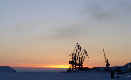 Hoisting crane in Provideniya port